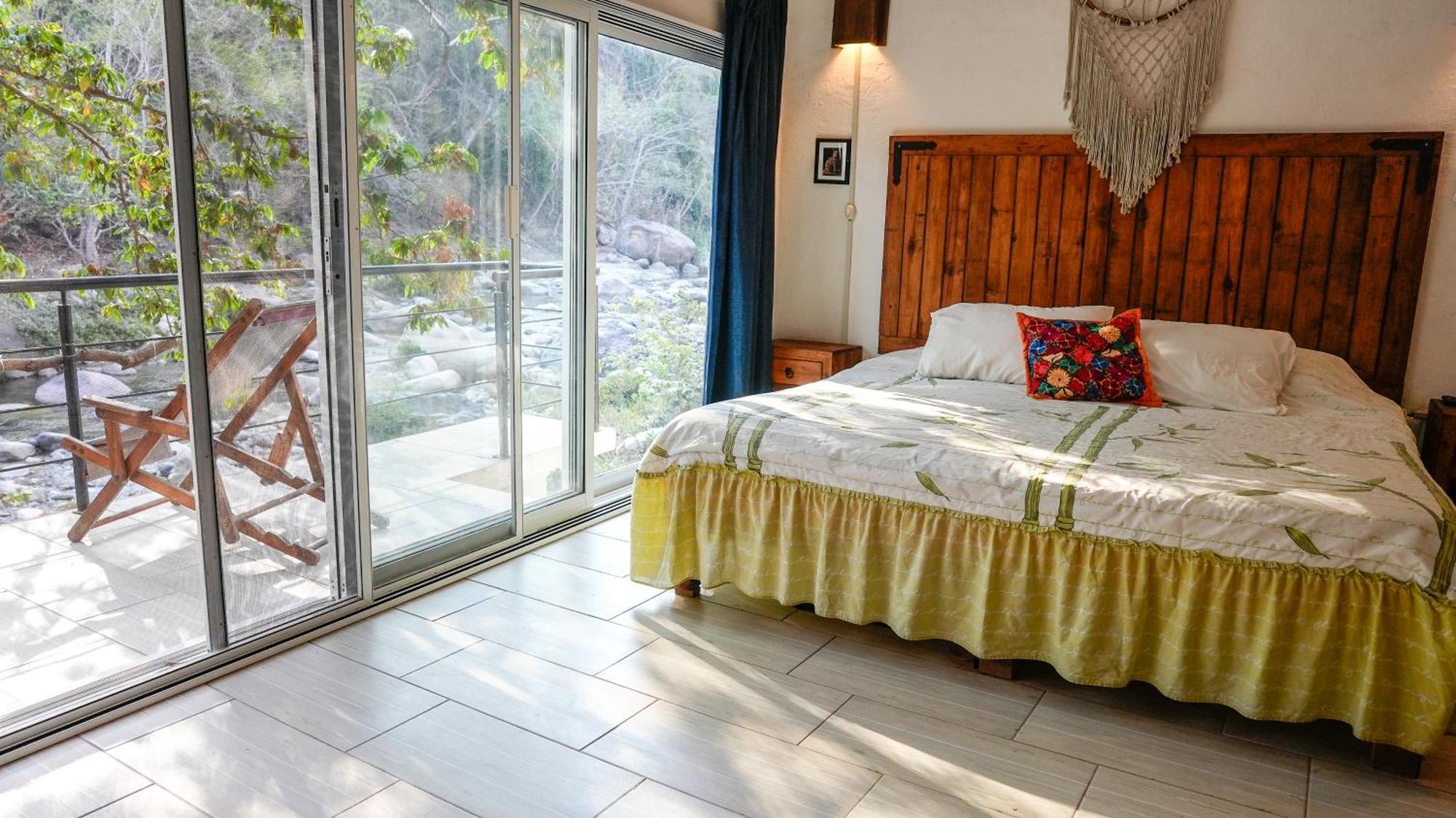 Casa Rio Cuale And River Retreat 푸에르토 발라타 외부 사진